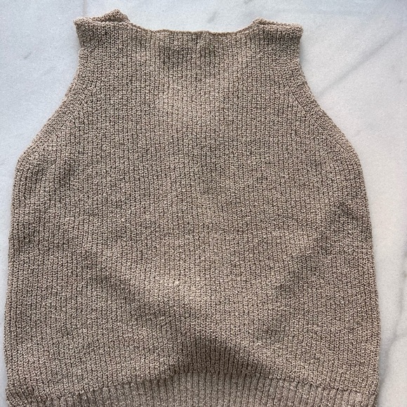 Fate - Picture 3 of 4